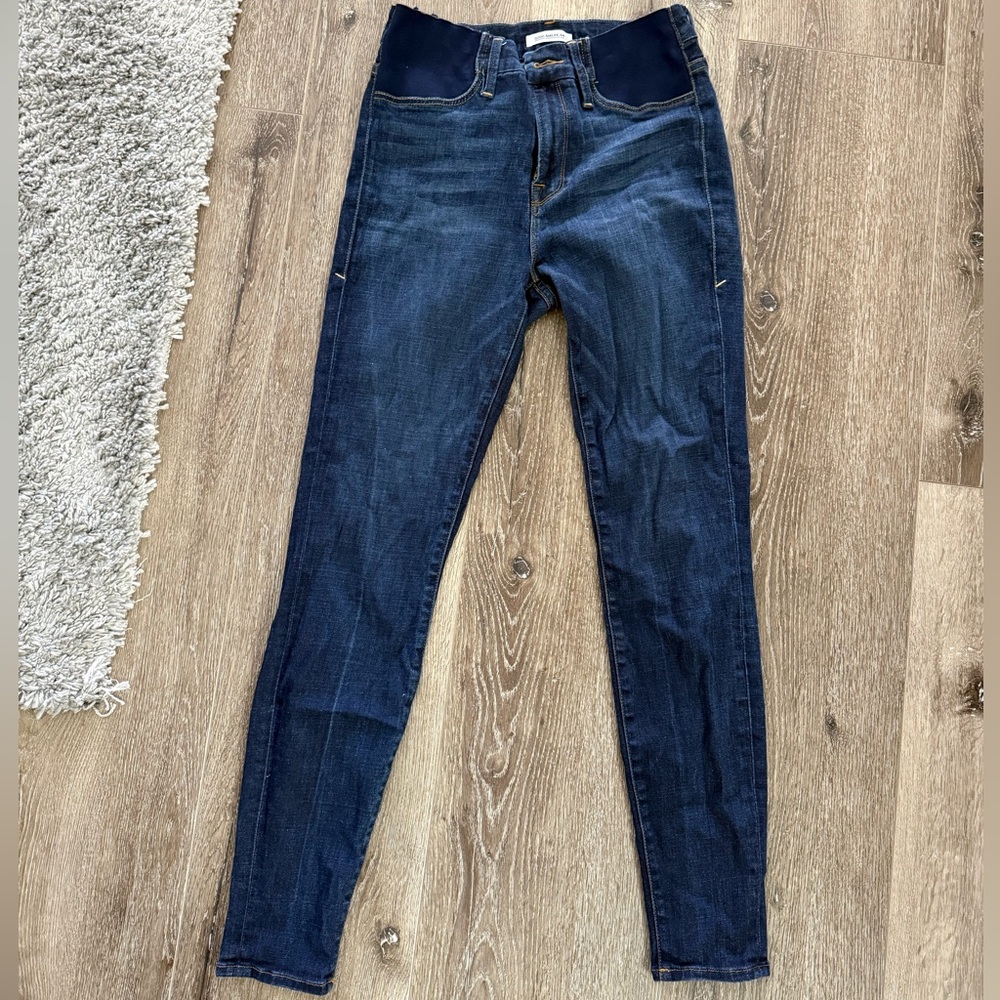 Good American maternity jeans